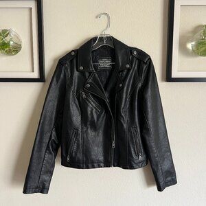 Levi's Women's Faux Leather Moto Jacket – Black (Size M, Like New)